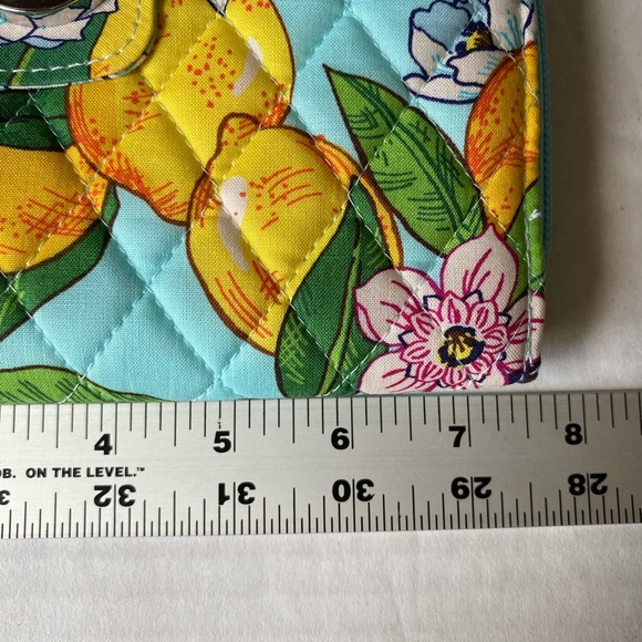 Vera Bradley RFID Turnlock Wallet Lemon Grove NWOT - Picture 12 of 13
